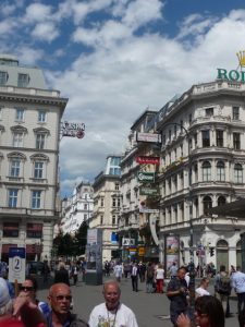 vienna tour outside opera house 1